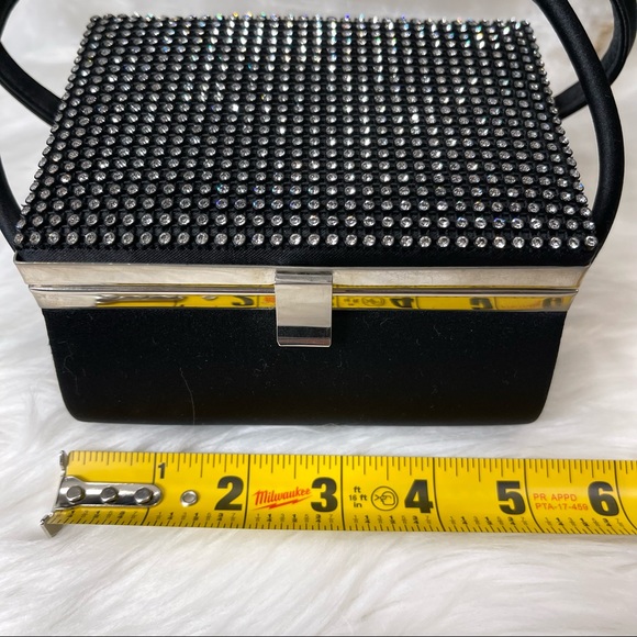 🌟🌟SOLD🌟💐LA REGALE EVENING BAG vintage UNIQUE CRYSTAL topped SQUARE shaped - Picture 7 of 14